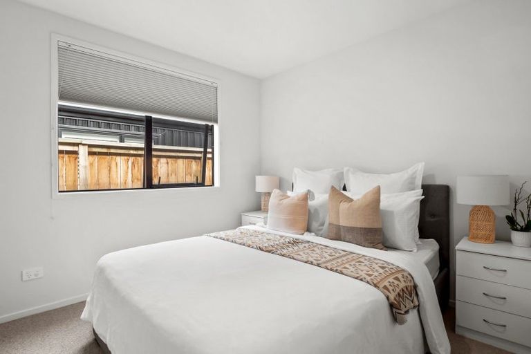 Photo of property in 46 Spur Ridge Rise, Jacks Point, 9371