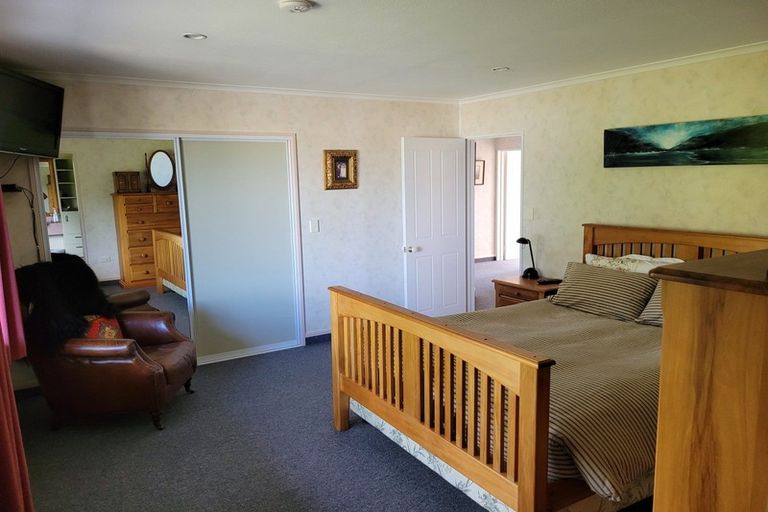 Photo of property in 18 Jessop Street, South Hill, Oamaru, 9400