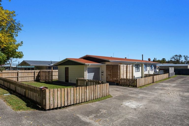 Photo of property in 1/126 Valley Road, Whakatane, 3120