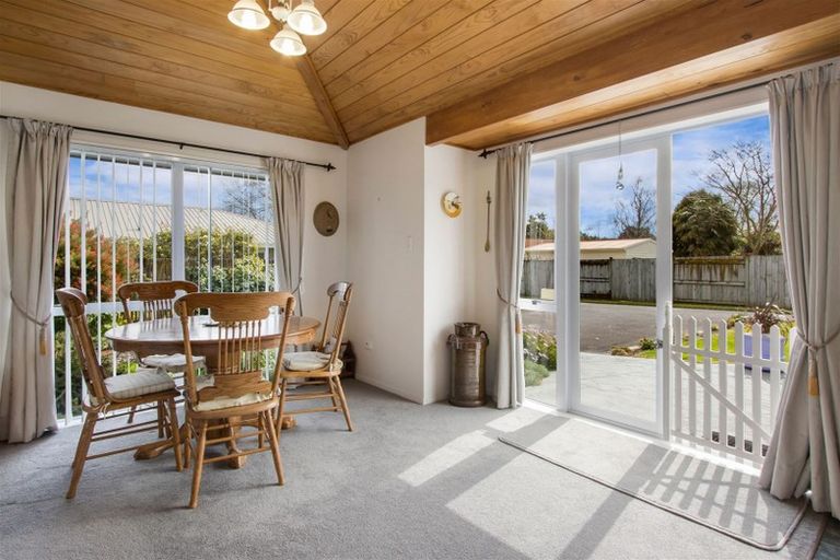 Photo of property in 28 Francis Drive, Katikati, 3129