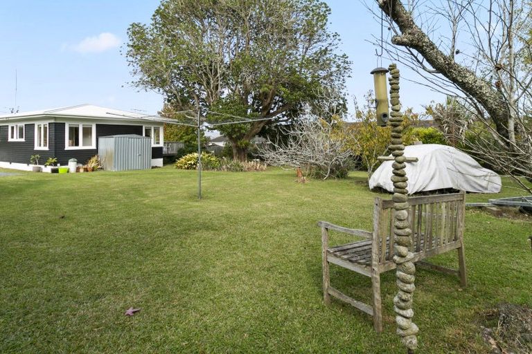 Photo of property in 55 Merani Street, Belmont, Auckland, 0622