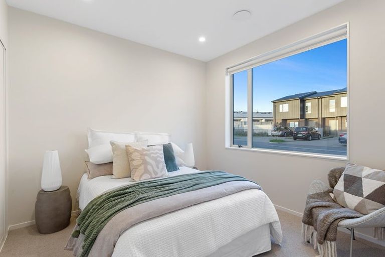 Photo of property in 6d Te Awapu Crescent, Takanini, 2112