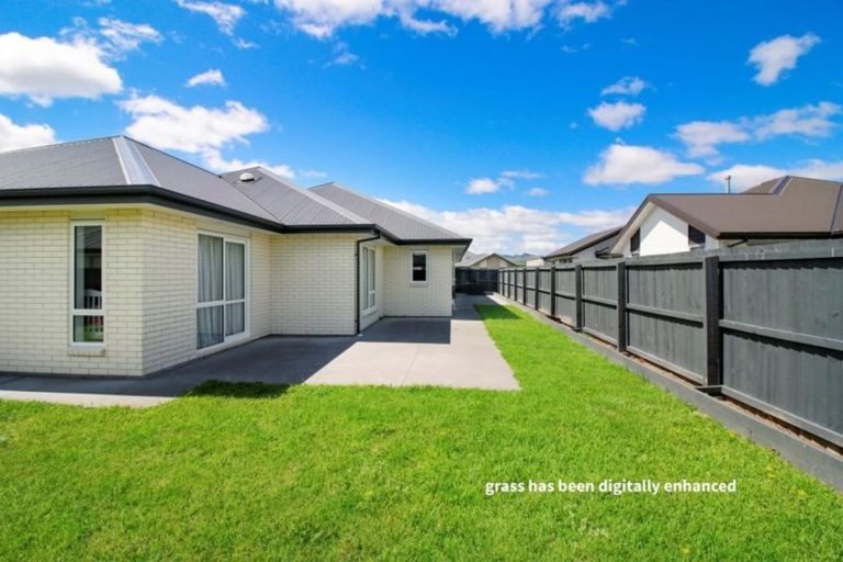 Photo of property in 8 Bofors Close, Wigram, Christchurch, 8042
