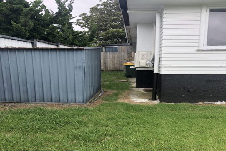 Photo of property in 26 Nile Road, Kelston, Auckland, 0602