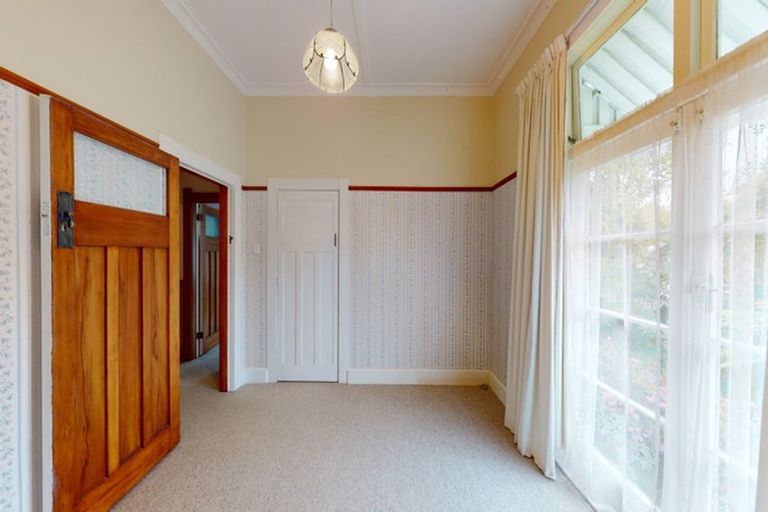 Photo of property in 28 Peakes Road, Saint Johns Hill, Whanganui, 4501