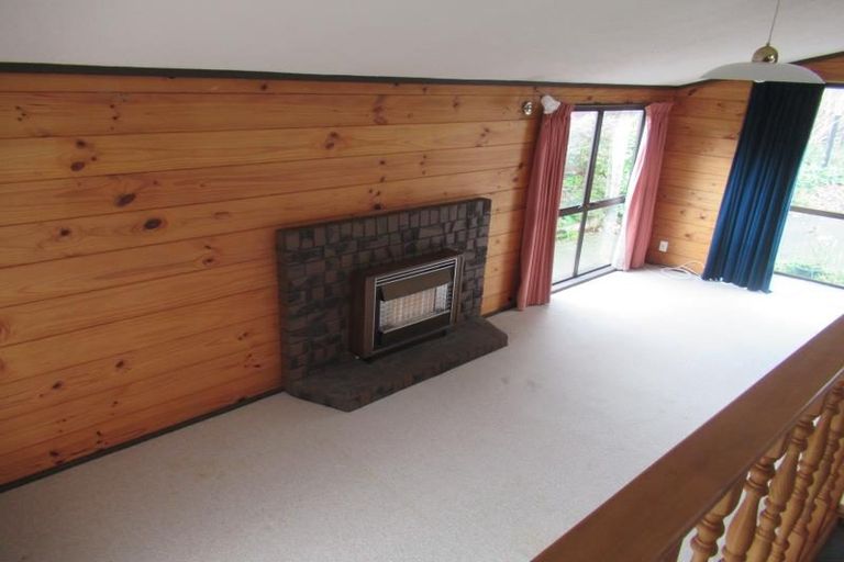 Photo of property in 345 Te Moana Road, Waikanae, 5036