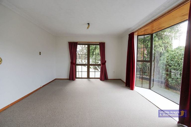Photo of property in 53 Peer Street, Upper Riccarton, Christchurch, 8041