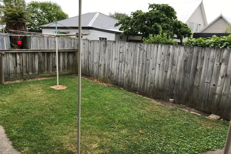 Photo of property in 2/138 Hastings Street East, Sydenham, Christchurch, 8023