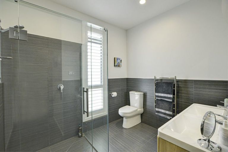 Photo of property in 40b Richmond Road, Carterton, 5713