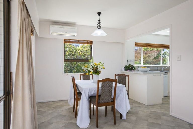 Photo of property in 18c Devon Road, Bucklands Beach, Auckland, 2012