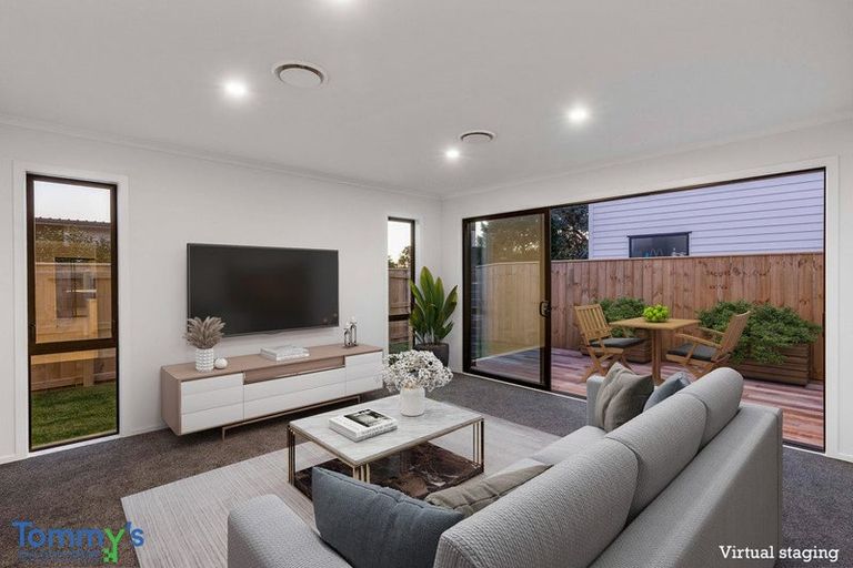 Photo of property in 2 Mazengarb Road, Paraparaumu, 5032