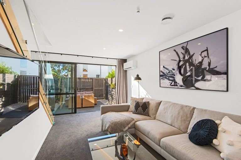 Photo of property in 15f Cheltenham Street, Merivale, Christchurch, 8014
