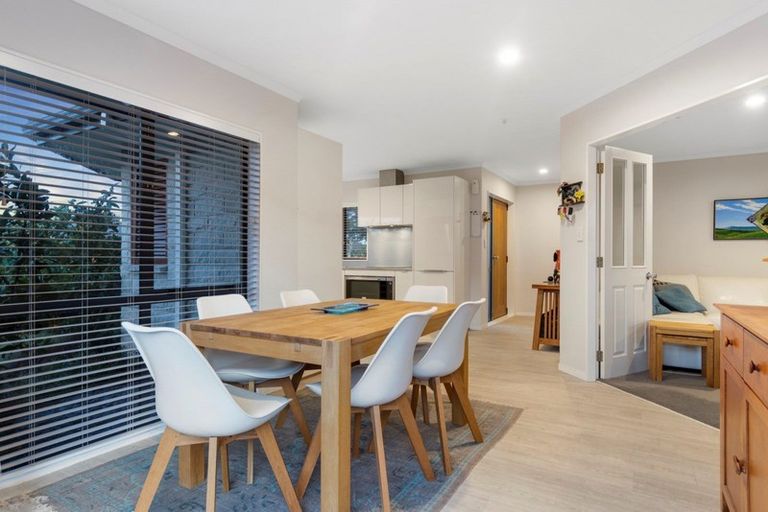 Photo of property in 9 James Henry Avenue, Papamoa Beach, Papamoa, 3118