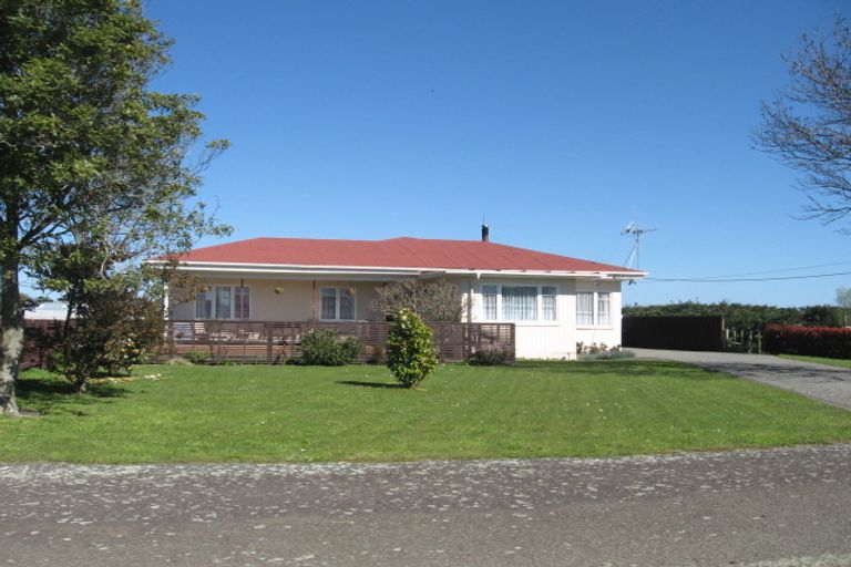 Photo of property in 76 Te Wanaka Road, Awapuni, Palmerston North, 4412