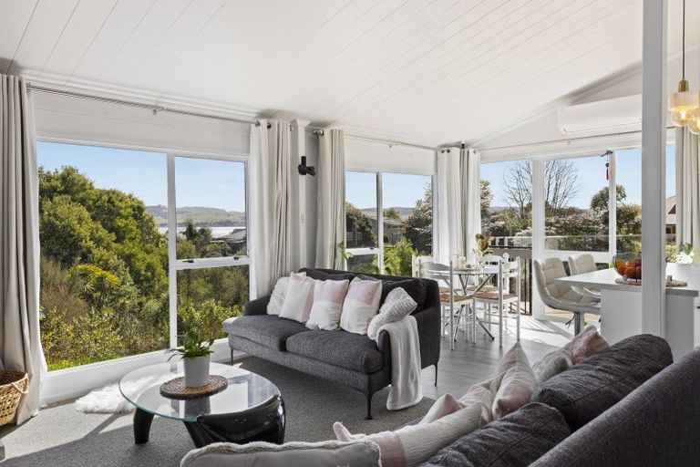 Photo of property in 32 Shepherd Road, Waipahihi, Taupo, 3330