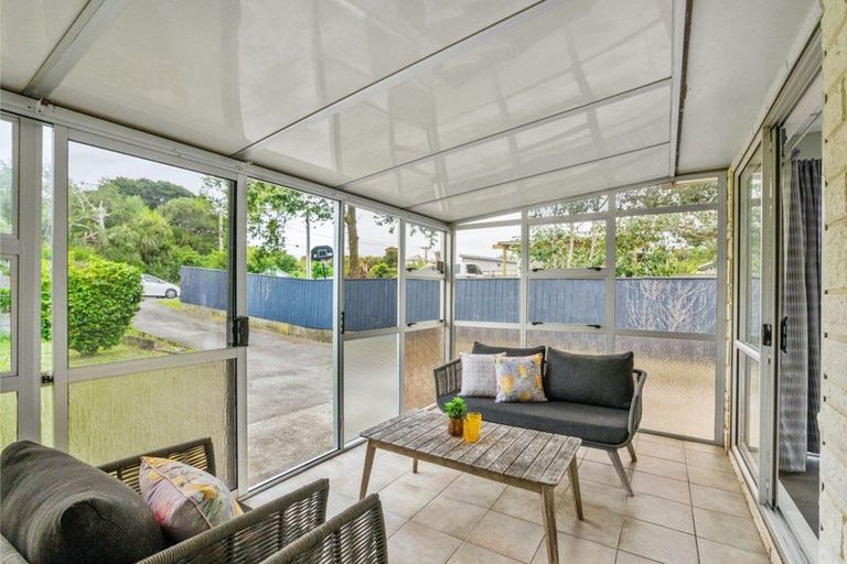 Photo of property in 70 Glen Road, Raumati South, Paraparaumu, 5032