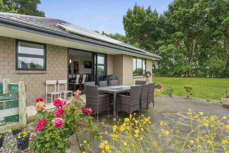 Photo of property in 81 Halls Road, Pahiatua, 4910