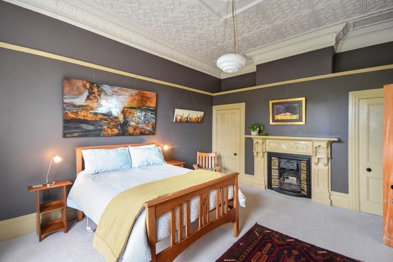 Photo of property in 1 Alison Crescent, Belleknowes, Dunedin, 9011