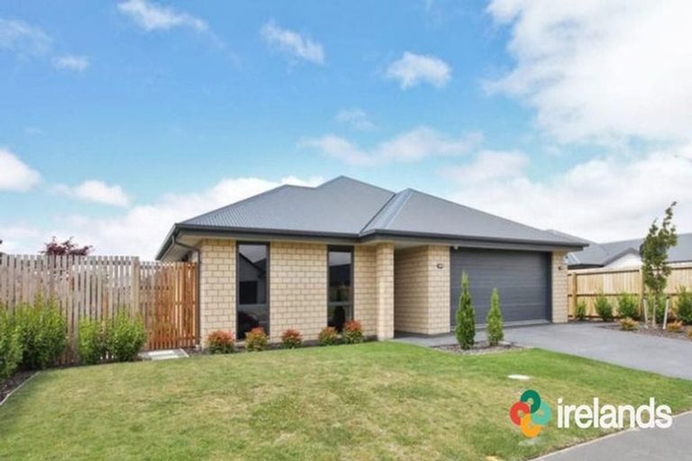 Photo of property in 38 Meyer Crescent, Halswell, Christchurch, 8025