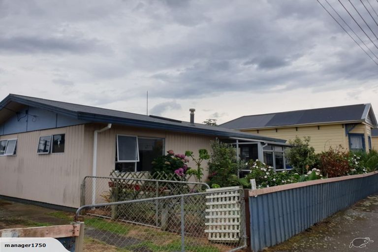 Photo of property in 64 Tawa Street, Gonville, Whanganui, 4501