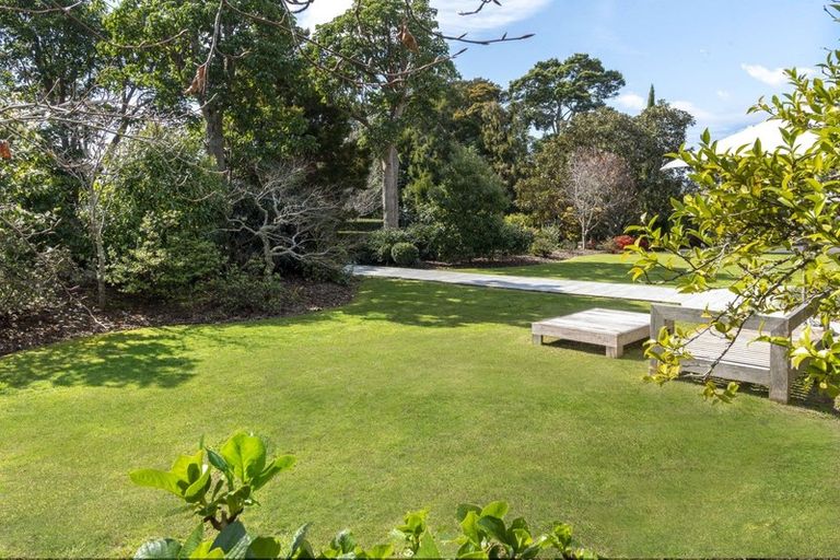 Photo of property in 31 Seymour Road, Mellons Bay, Auckland, 2014