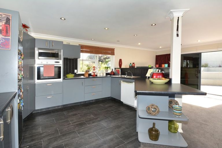 Photo of property in 64 Stephen Street, Halfway Bush, Dunedin, 9010