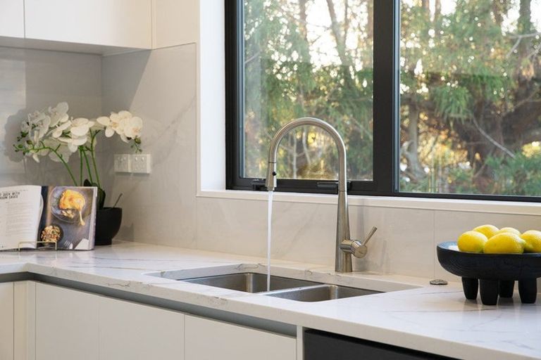 Photo of property in 12c Wylie Avenue, Sunnynook, Auckland, 0620