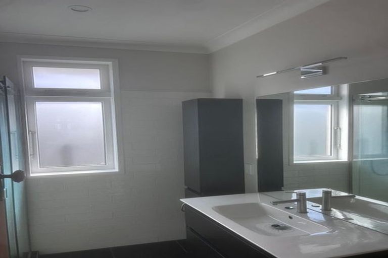 Photo of property in 29 Rotherham Terrace, Miramar, Wellington, 6022