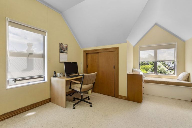 Photo of property in 16 Melva Street, Dinsdale, Hamilton, 3204