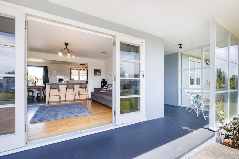 Photo of property in 18 Somerset Crescent, Highbury, Palmerston North, 4412