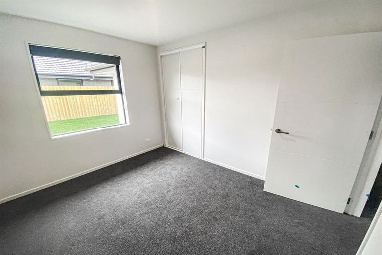 Photo of property in 20 Dallimore Drive, Belfast, Christchurch, 8051