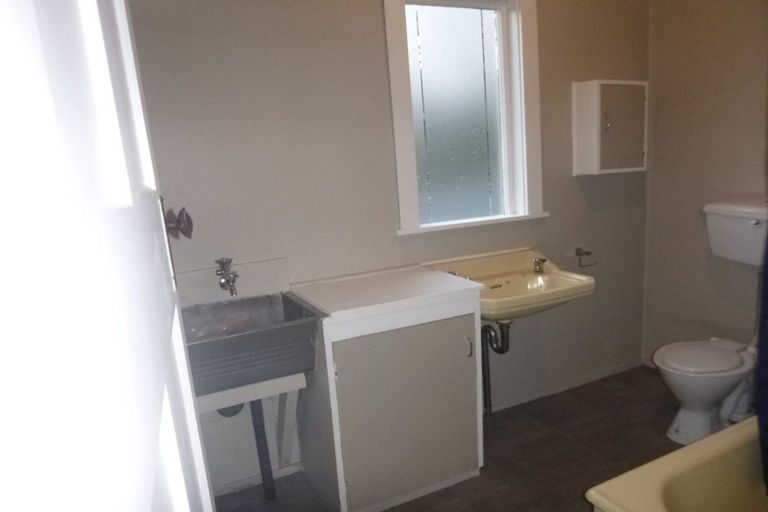 Photo of property in 2/129 Frederick Street E, Mayfair, Hastings, 4122