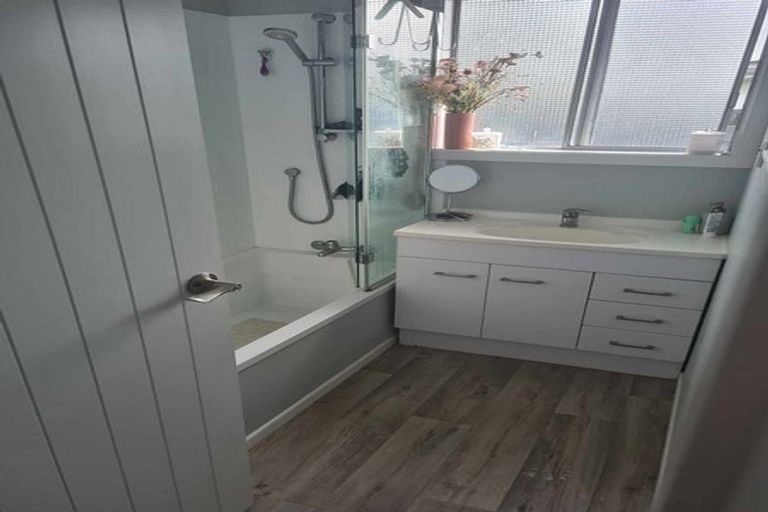 Photo of property in 5 Erika Place, Fairview Downs, Hamilton, 3214