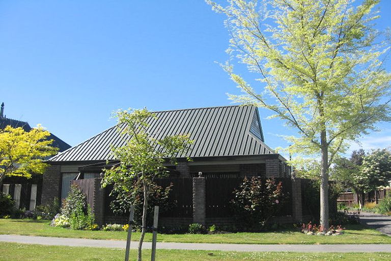 Photo of property in 50 Lakewood Drive, Burwood, Christchurch, 8083