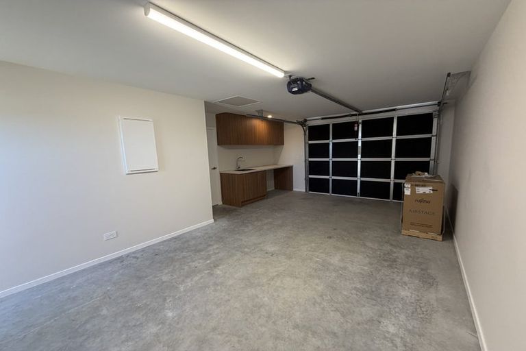 Photo of property in 52 Wairau Road, Oakura, 4314