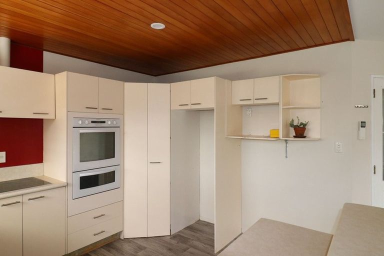 Photo of property in 146 Burwood Road, Burwood, Christchurch, 8083