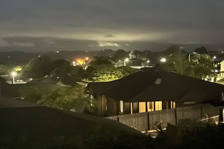 Photo of property in 17 Willis Avenue, Pukekohe, 2120