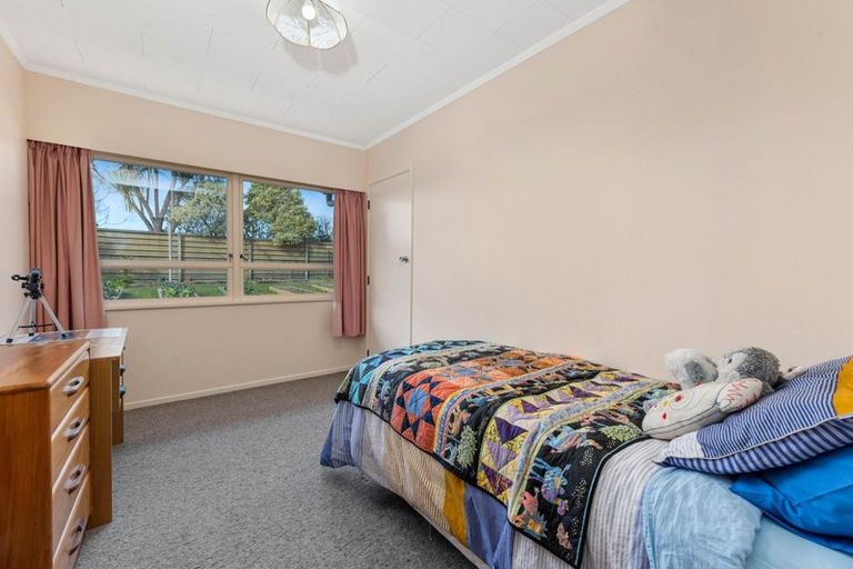 Photo of property in 8 Rameses Place, Pomare, Rotorua, 3015