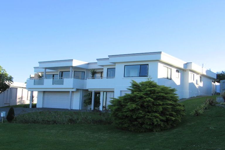 Photo of property in 106 West Hoe Heights, Orewa, 0931