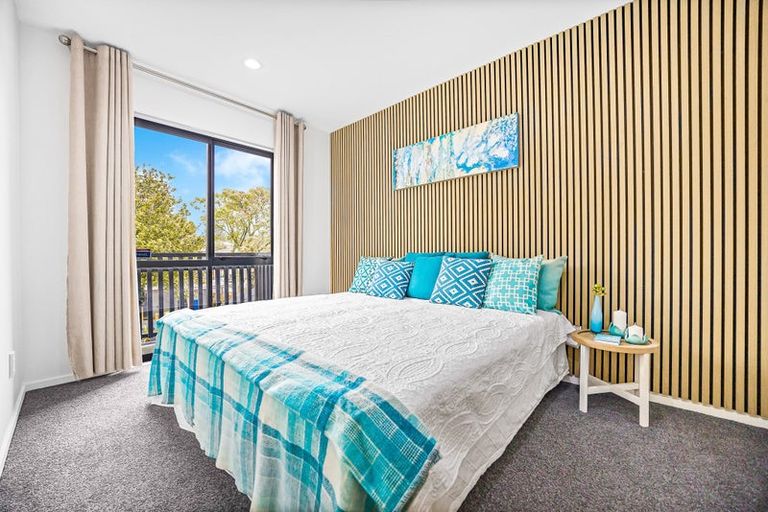 Photo of property in 63 Rakich Place, Henderson, Auckland, 0612