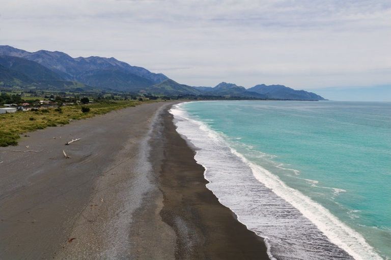 Photo of property in 184c Beach Road, Kaikoura, 7300