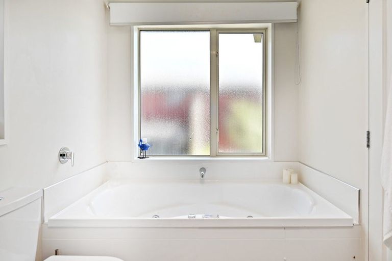 Photo of property in 12 Clematis Place, Wigram, Christchurch, 8042