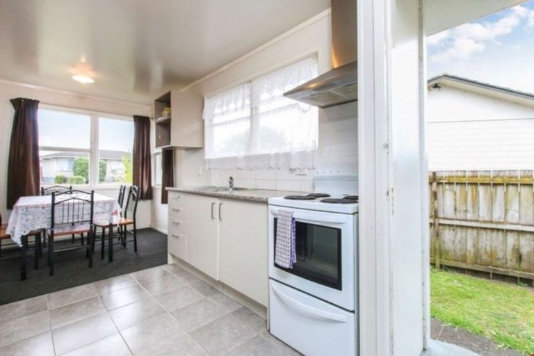 Photo of property in 21 Aarts Avenue, Manurewa, Auckland, 2102