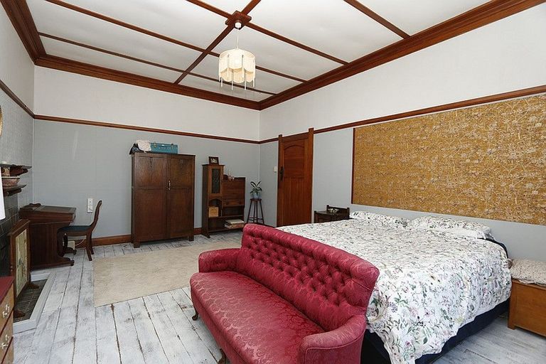 Photo of property in 357 Ketemarae Road, Hawera, 4675