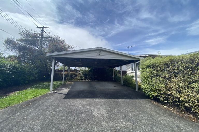 Photo of property in 1/40 Savoy Road, Glen Eden, Auckland, 0602