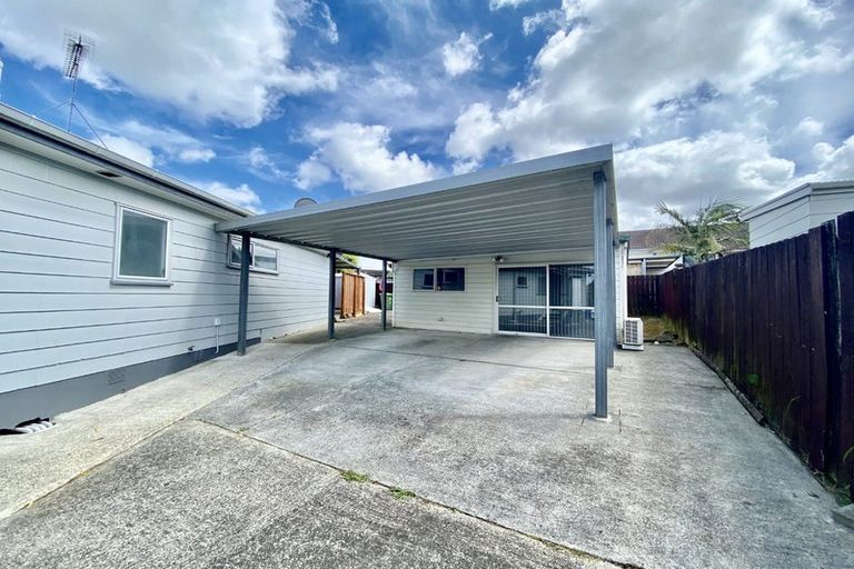 Photo of property in 219 Mahia Road, Wattle Downs, Auckland, 2103