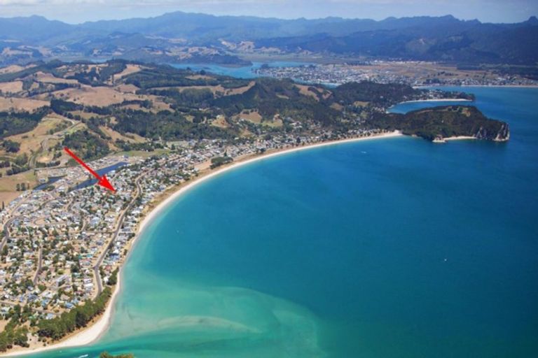 Photo of property in 5 Hicks Place, Cooks Beach, Whitianga, 3591