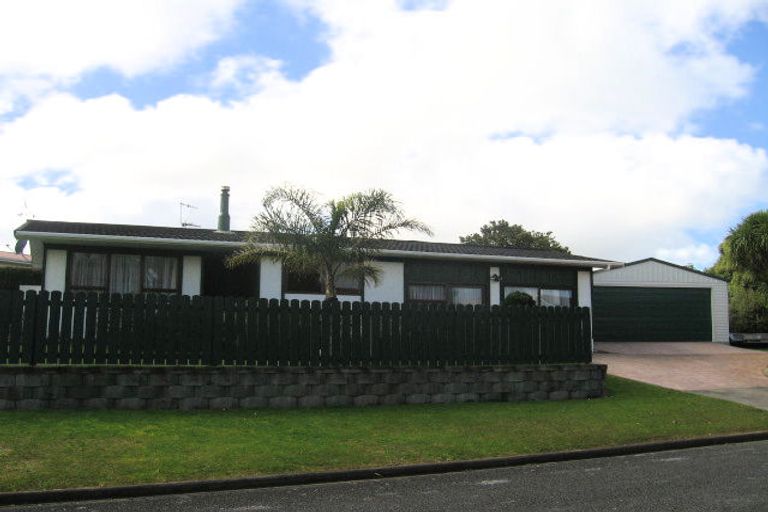 Photo of property in 2 Tui Crescent, Dargaville, 0310