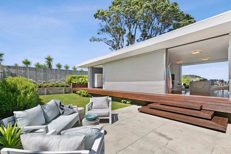 Photo of property in 120b Pioneer Road, Moturoa, New Plymouth, 4310