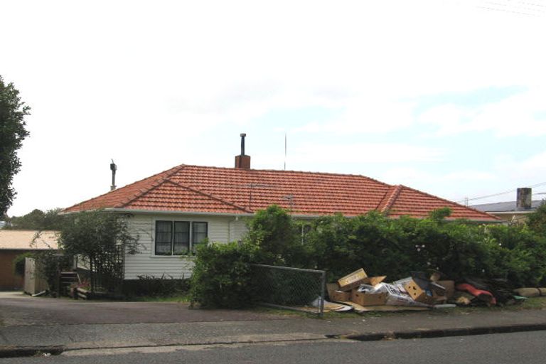 Photo of property in 7 Nile Road, Kelston, Auckland, 0602